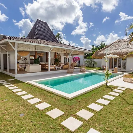 Villa M2 Seminyak By Alfred In Bali-3